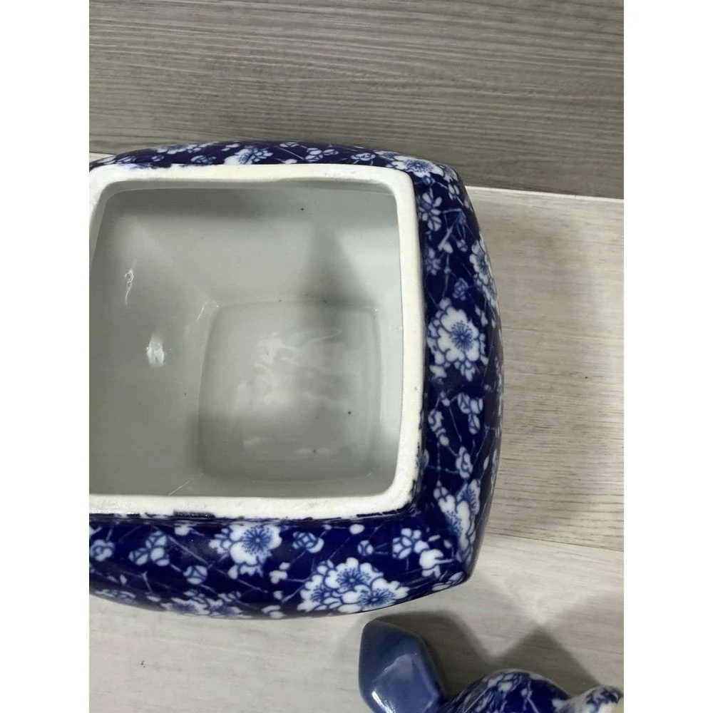 Victoria Ware Style Blue White Chinoiserie Temple Jar Cherry Blossom Lid 8.5